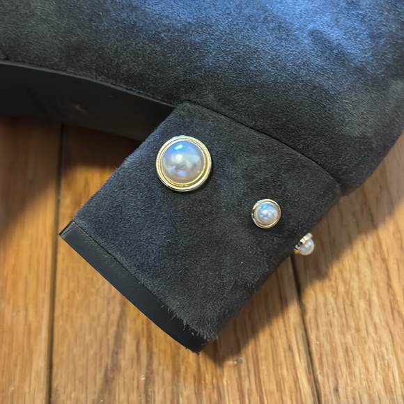 Stuart Weitzman Allshine 60 Bootie in Grey Suede - Picture 7 of 10